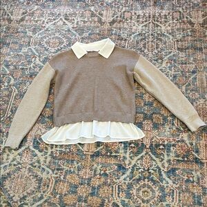 Sioni Cream and Tan Sweater estimated size XS/S
